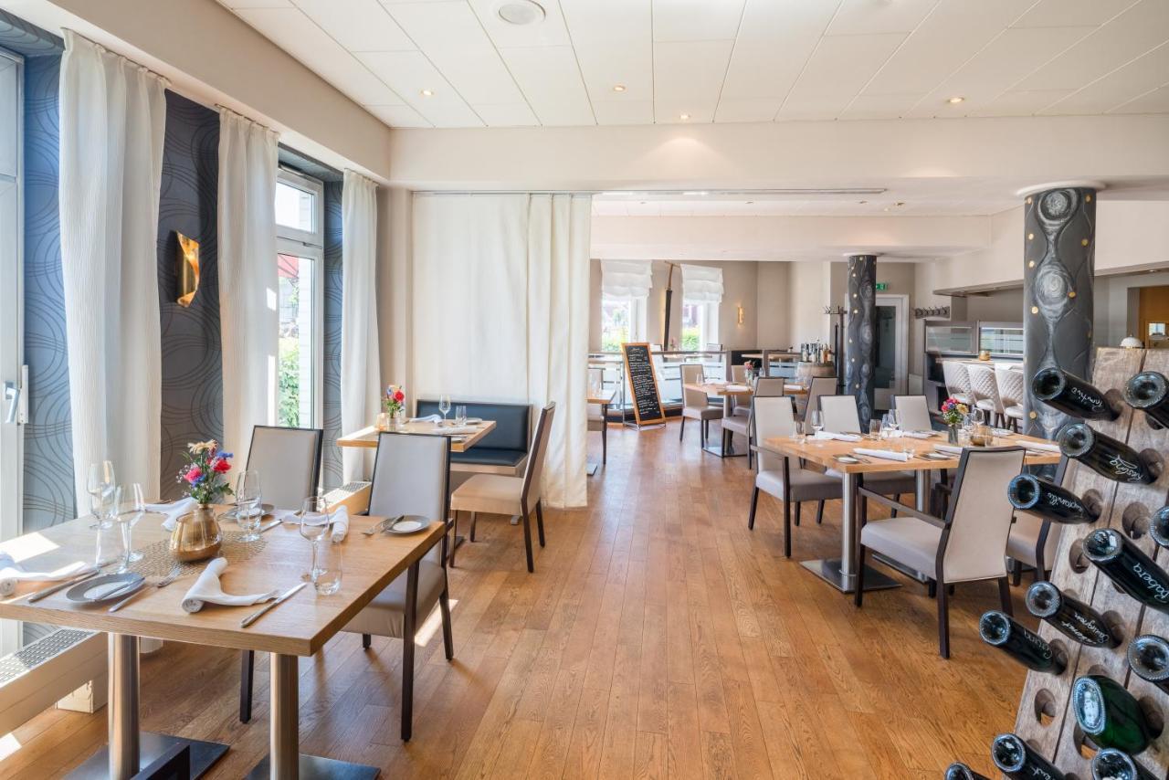 Hafenhotel Pommernyacht Ueckermünde Buitenkant foto