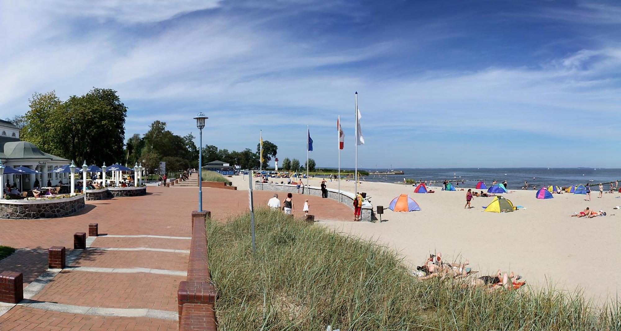 Hafenhotel Pommernyacht Ueckermünde Buitenkant foto